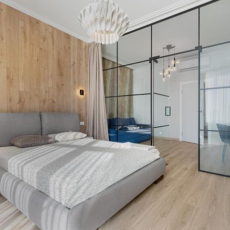 Sea Symphony Luxury 3-Bedrooms Apartment Odessa Eksteriør billede