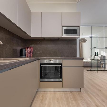 Sea Symphony Luxury 3-Bedrooms Apartment Odessa Eksteriør billede